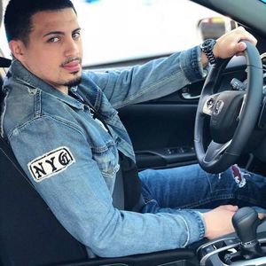 Meet your Posher, David